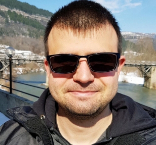 Николай Агопян
